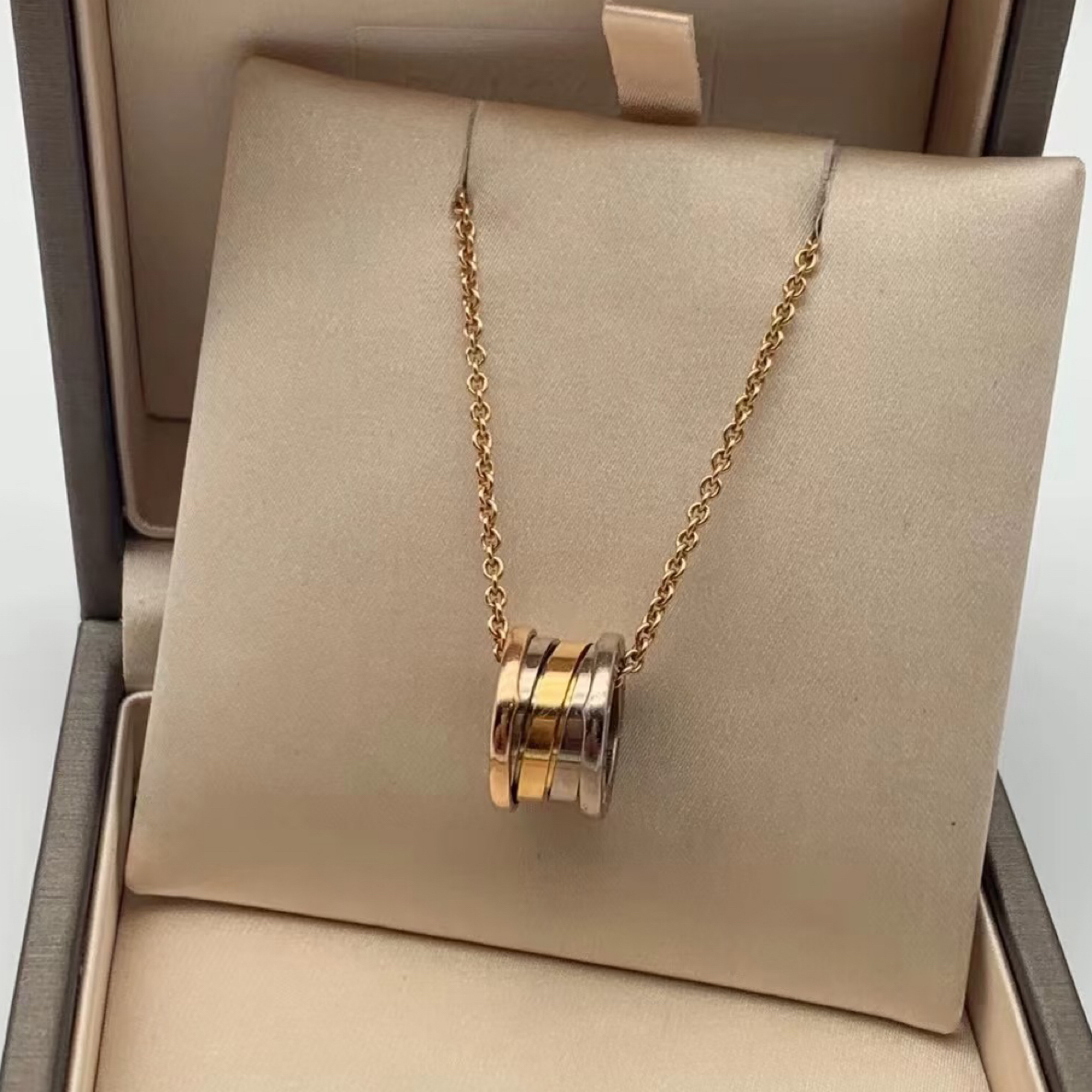 99新 BVLGARI/宝格丽 宝格丽 拼接三环 k金项链