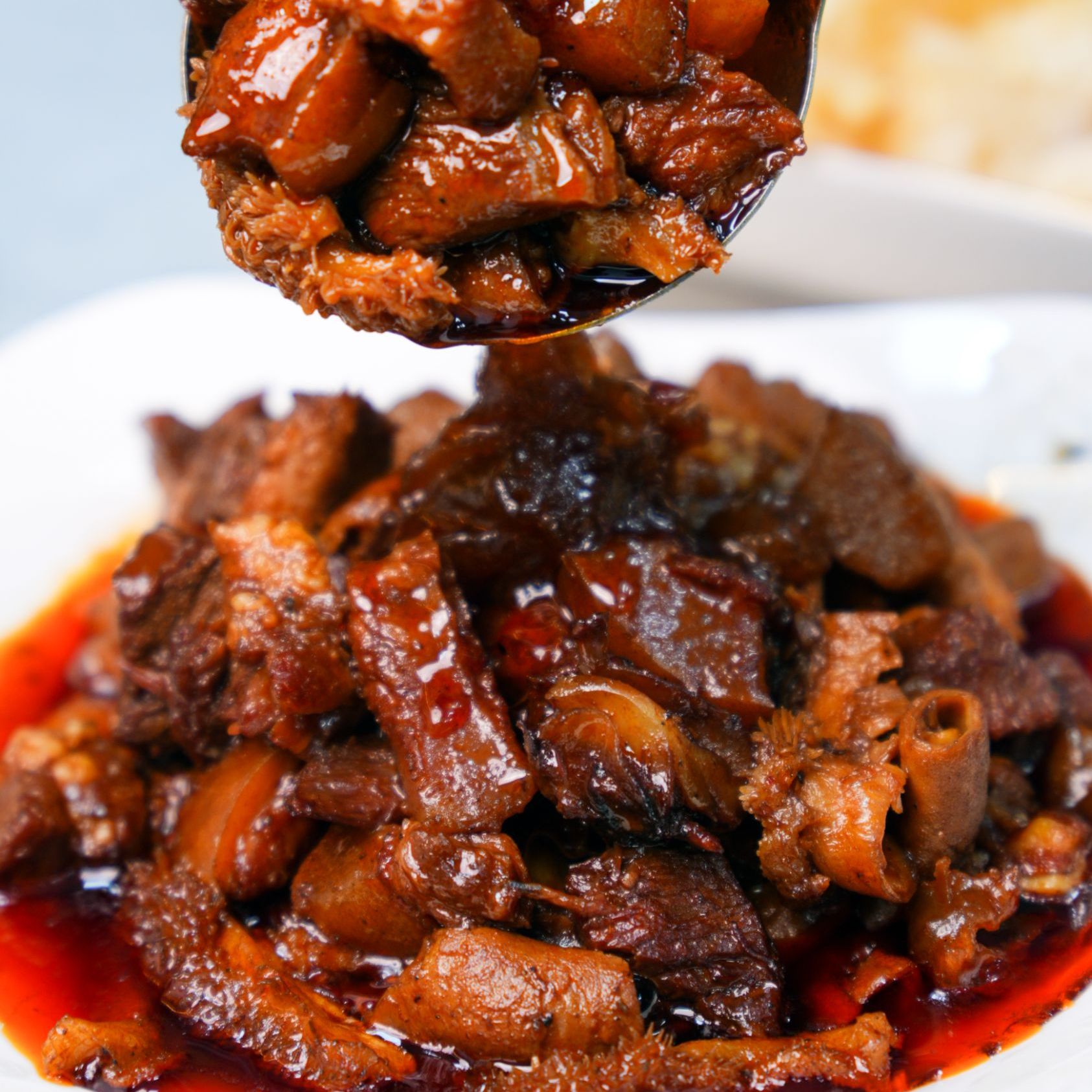 王齐川黄焖牛杂肉