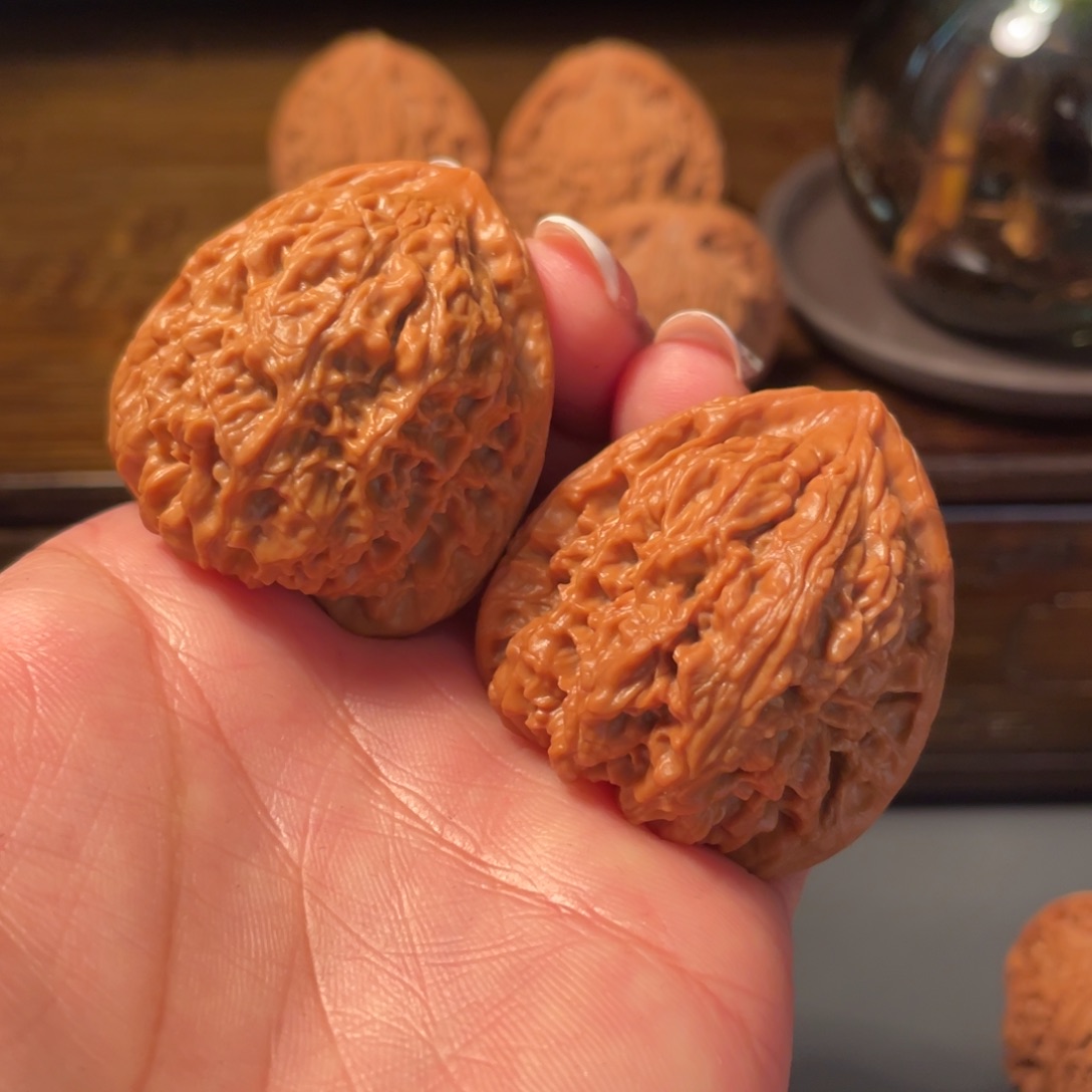 M***耿吊坠文玩核桃三角疆