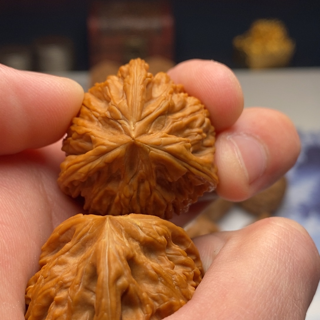 哈***哈文玩核桃把件御龙