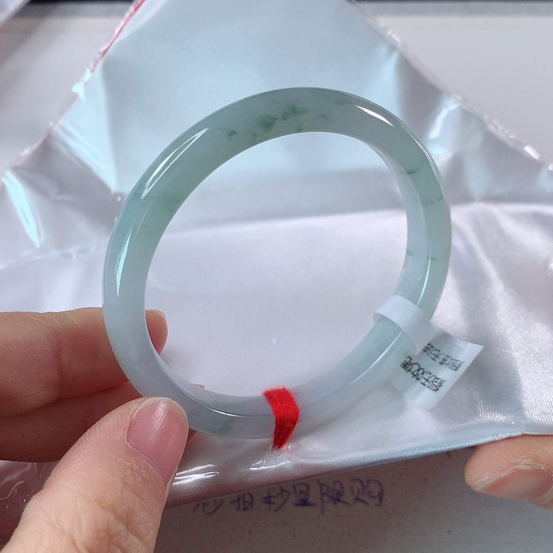 翡翠手镯未镶嵌D***G 贵妃