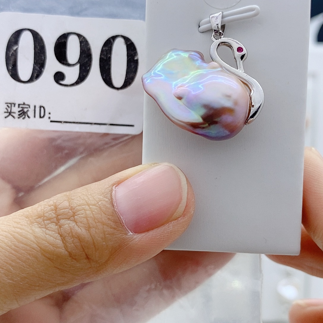 颈饰钛钢淡水珍珠