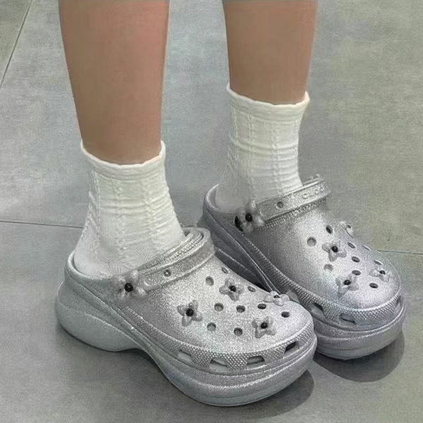 清小鲸鱼钻石洞洞鞋高跟厚底白鹿同款拖鞋女夏