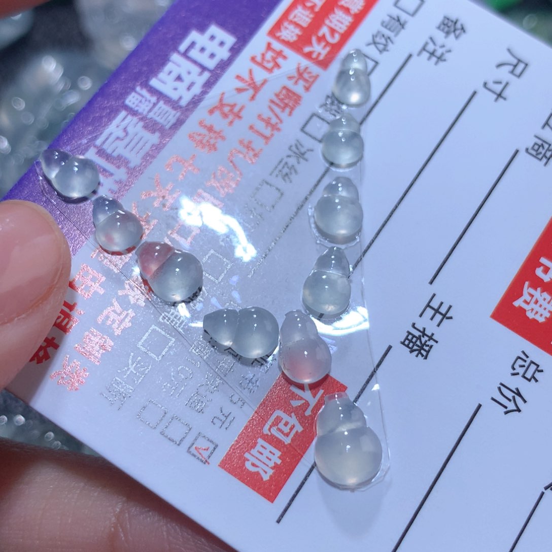 翡翠颈饰未镶嵌缅甸