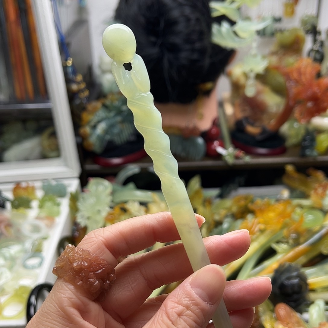 蛇纹石玉发饰合金