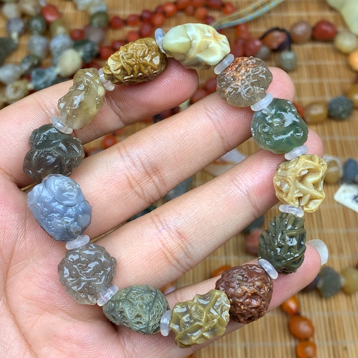 玛瑙/玉髓珠宝半成品未镶嵌沉****?