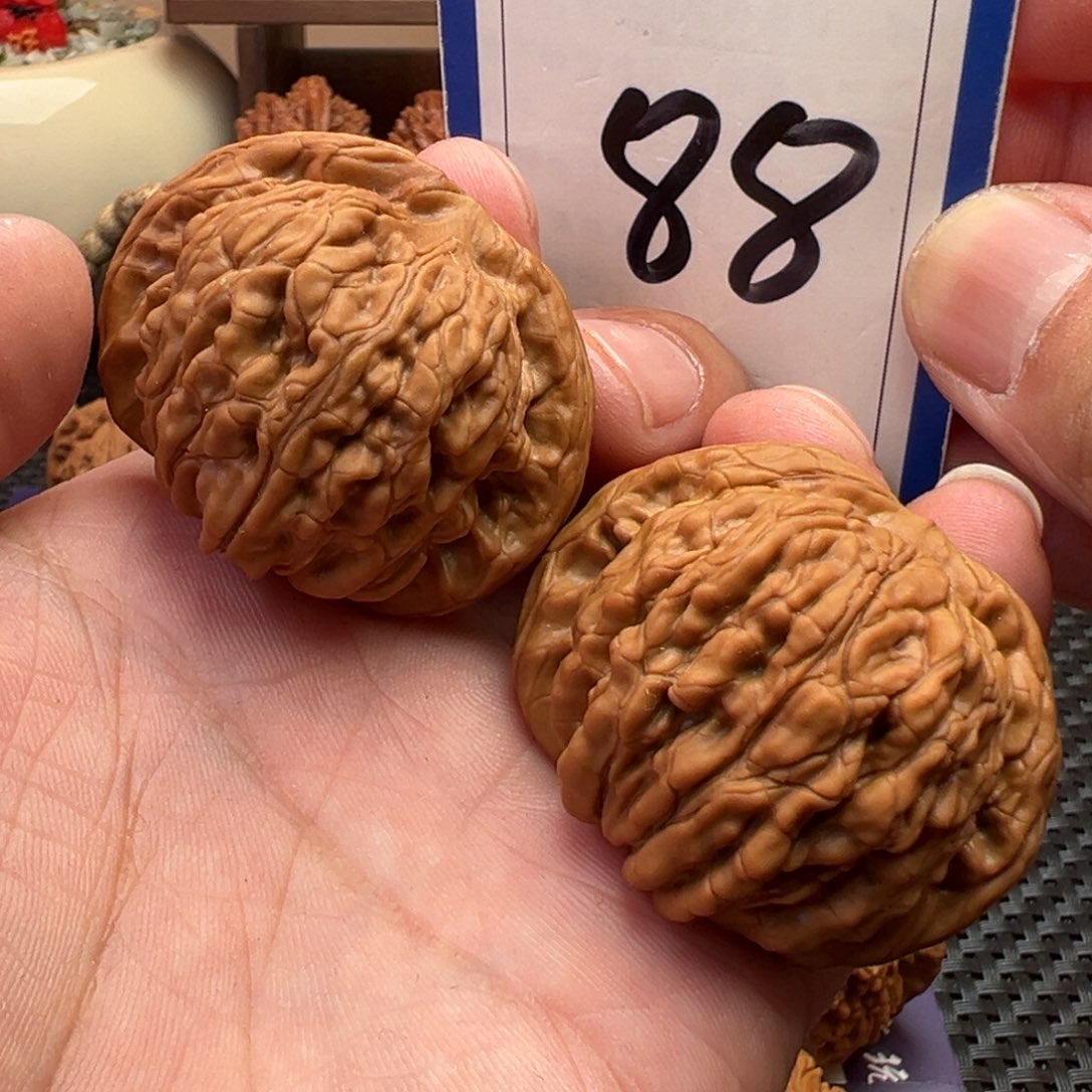 文玩核桃把件全品平谷四座楼44尺寸88号