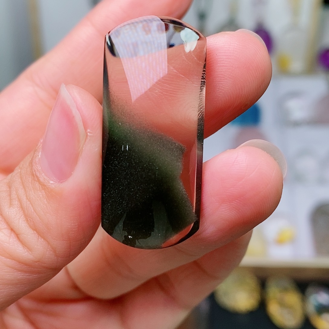 水晶吊坠(赠链)未镶嵌