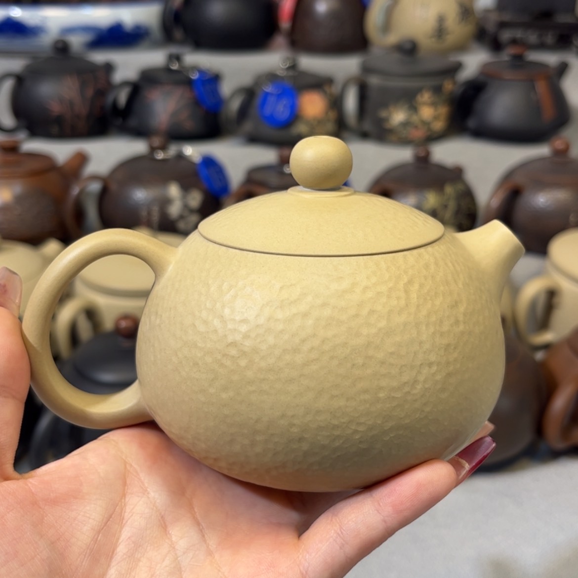 【闪购商品】白泥 微瑕 容量 270c c