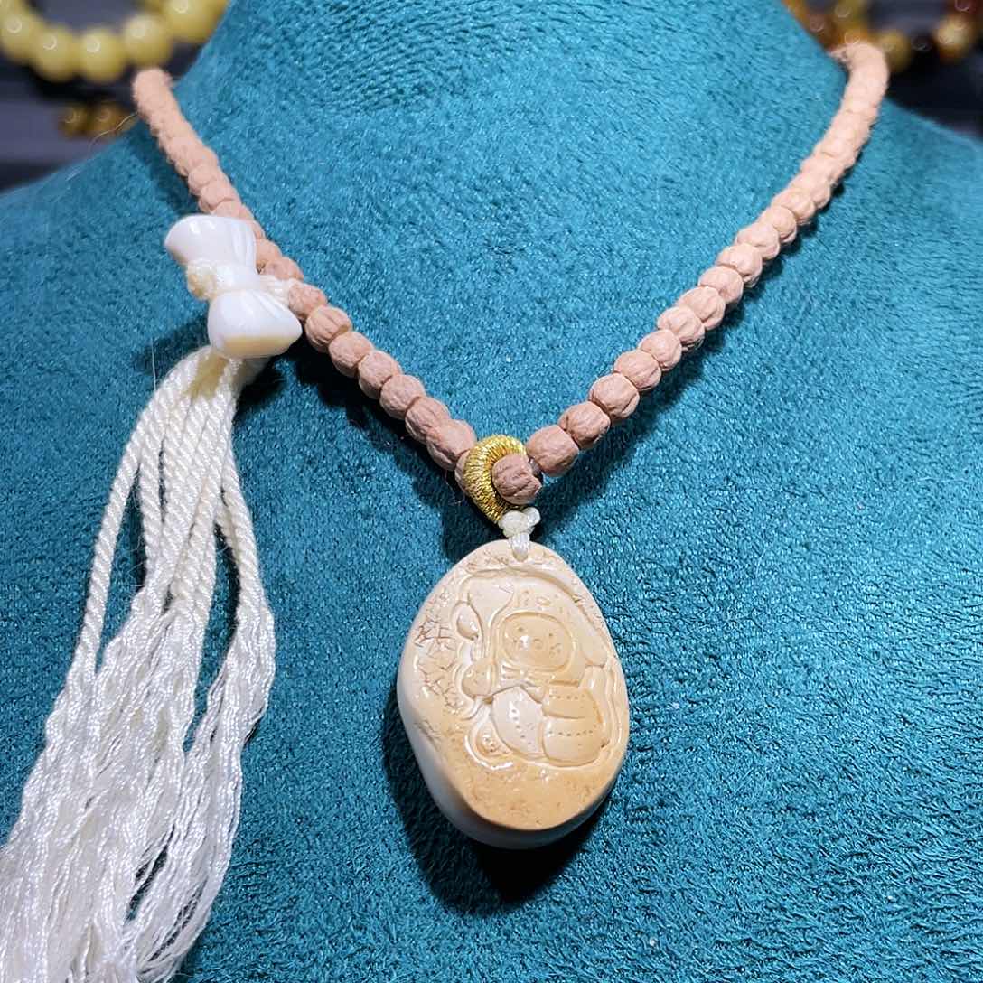 蜜蜡裸石未镶嵌福利