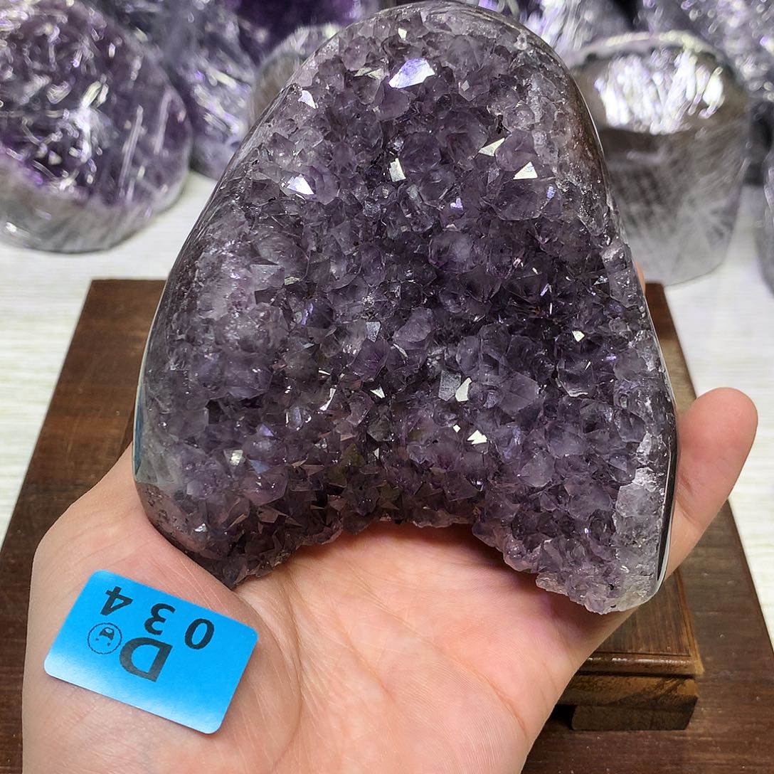 紫晶大型摆件（非配饰）未镶嵌