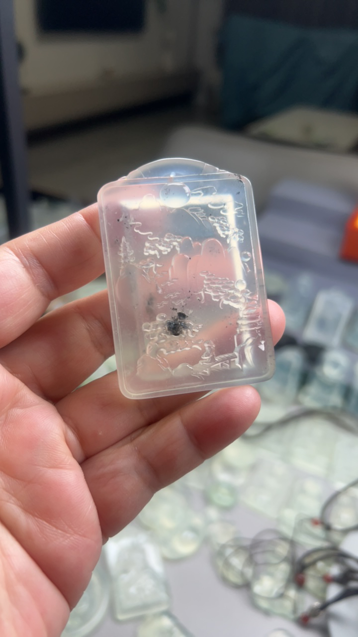 精品岫玉高冰吊坠