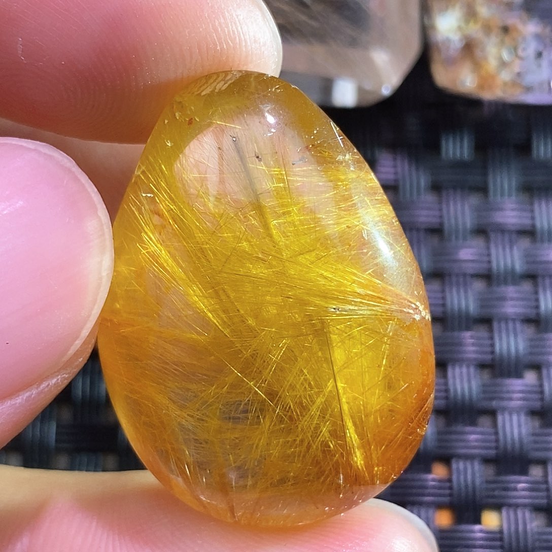 潮***浦未镶嵌吊坠(不含链)水晶