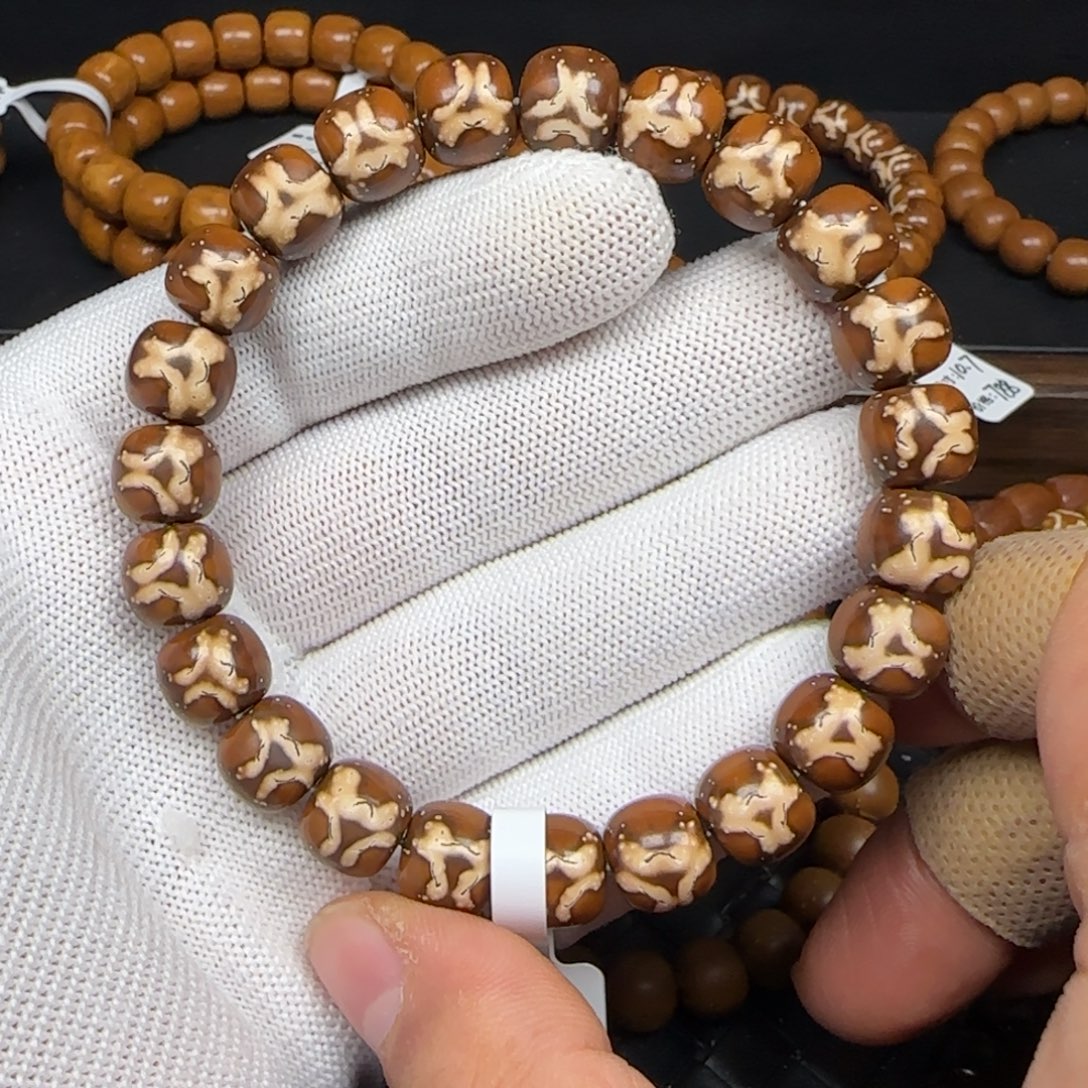 紫金鼠手串10.7mm实心鬼脸（咖皮老料）253