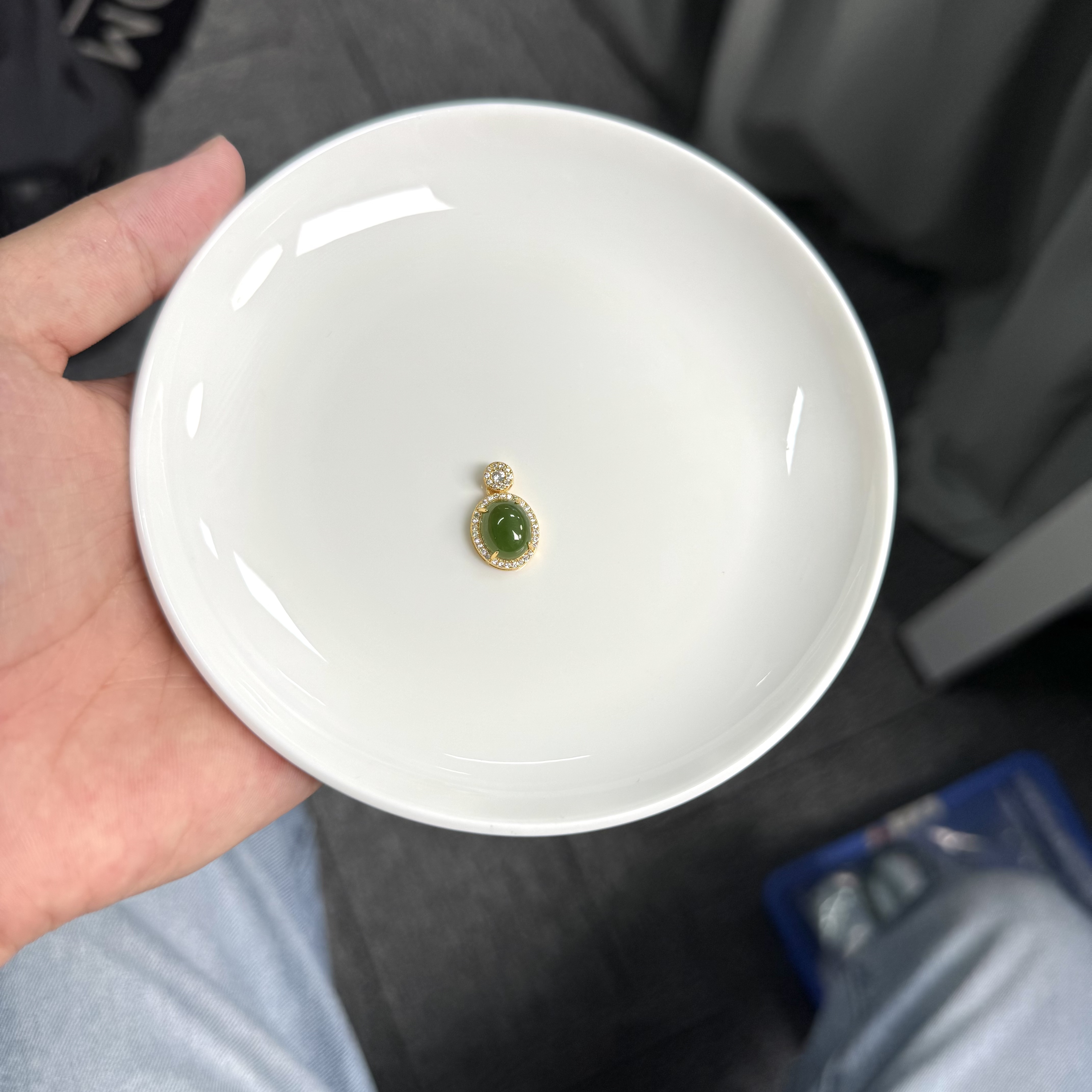 【珠宝厂长】约9*11和田玉碧玉椭圆蛋面S925银镶吊坠