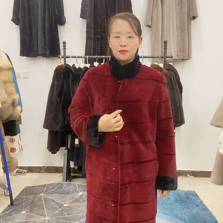 时尚潮流百搭水貂外套