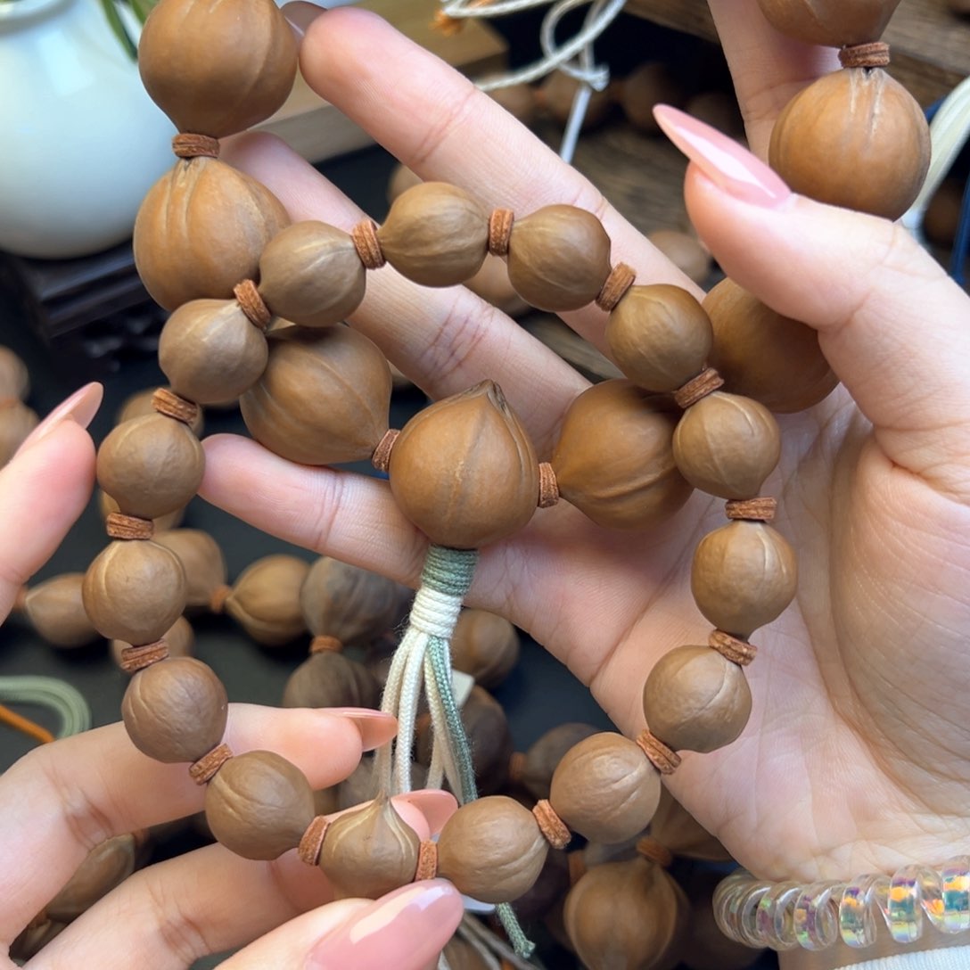 手串橄榄核面**光23×27 14×18