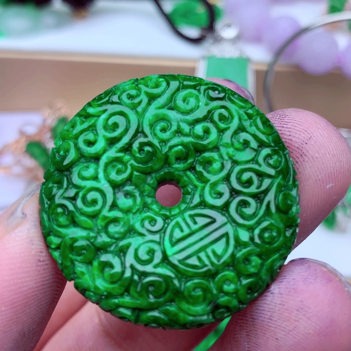 翡翠未镶嵌吊坠(不含链)