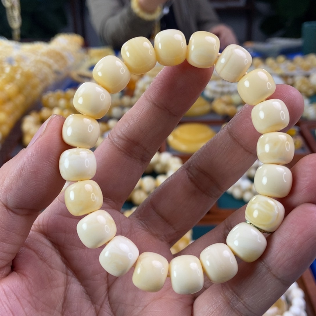 琥珀珠宝奇石未镶嵌12+白蜡老型手串20.38