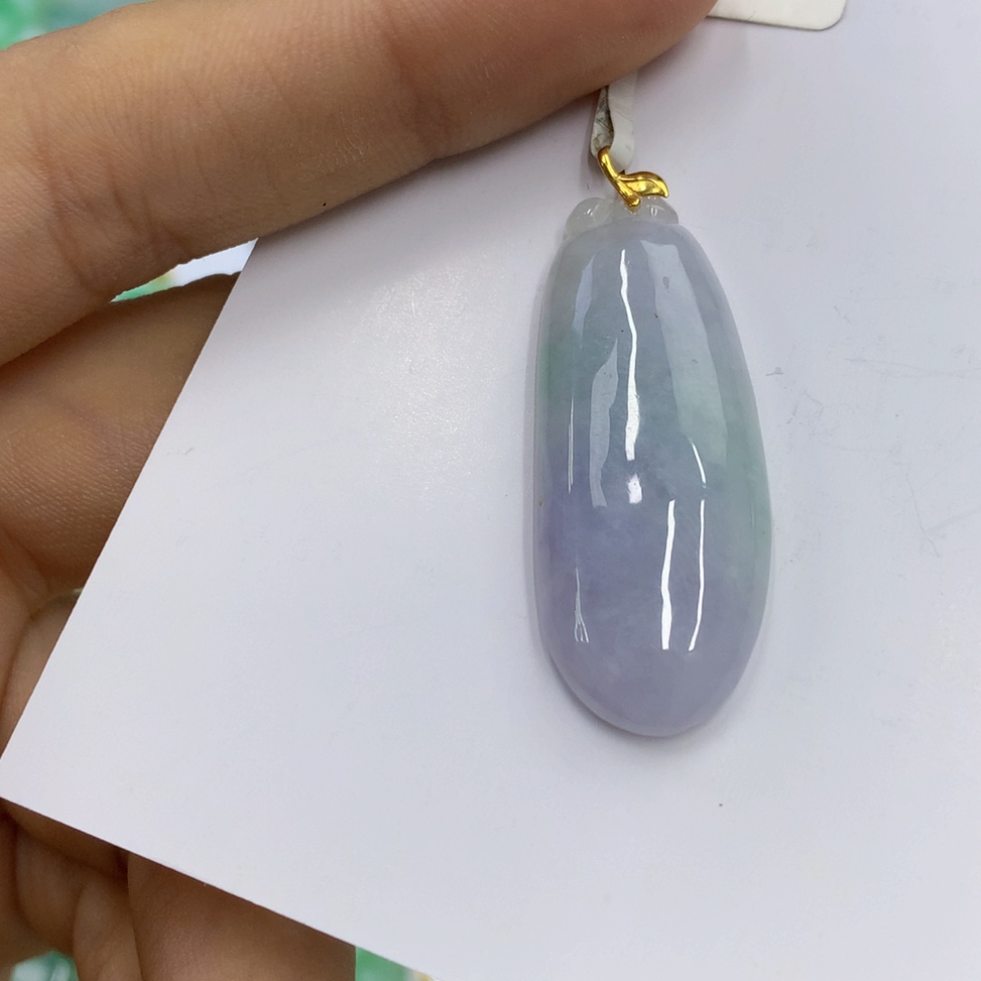 翡翠18K金镶嵌颈饰翡翠