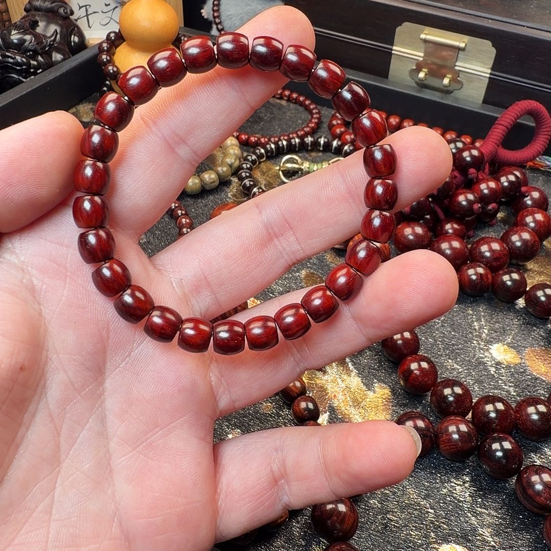 茉***开小叶紫檀手串/手链7*7.8