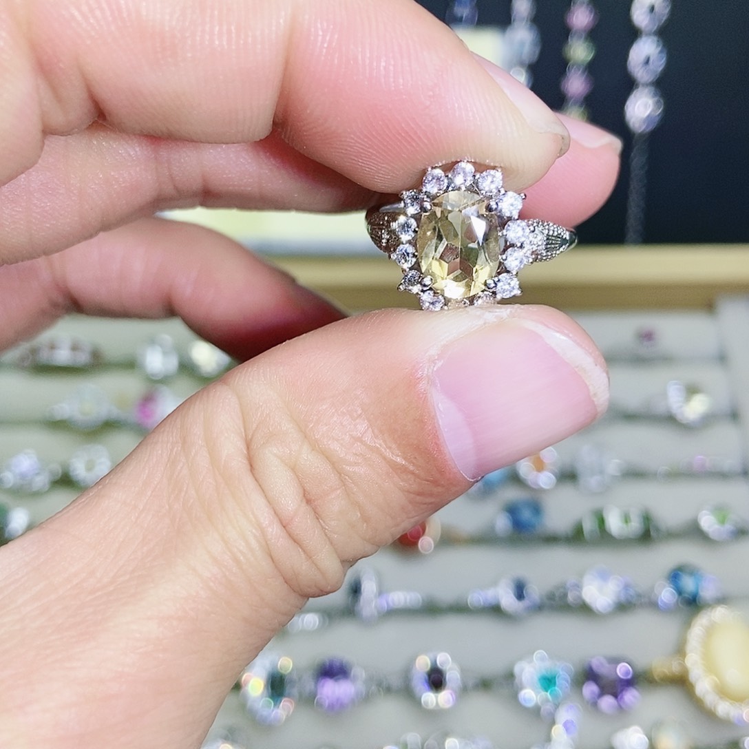 【闪购商品】未镶嵌戒指黄晶