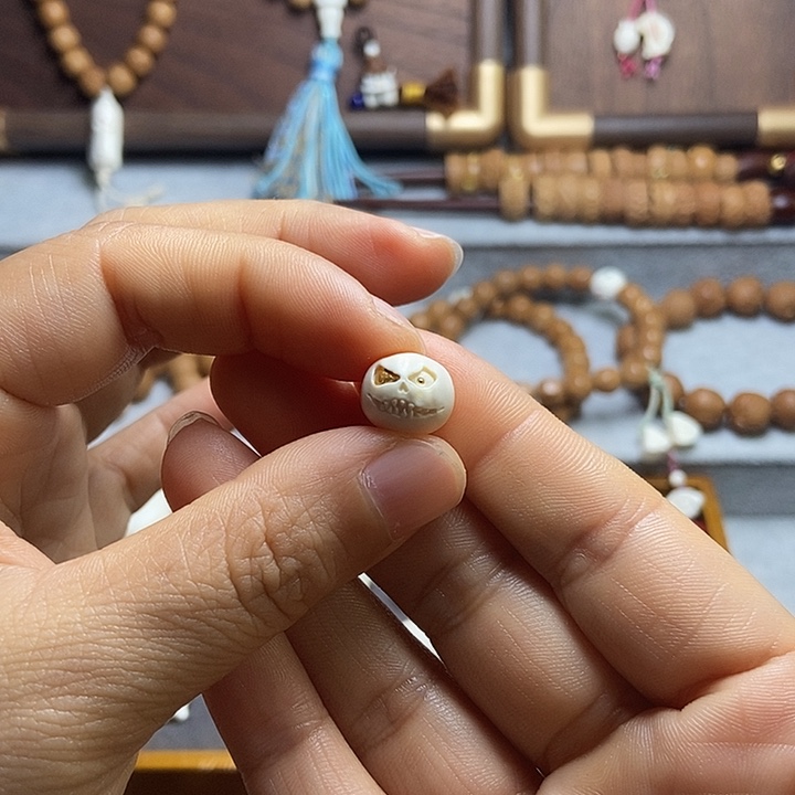 手串桃核彩***1猛犸南瓜怪➕一个金眼