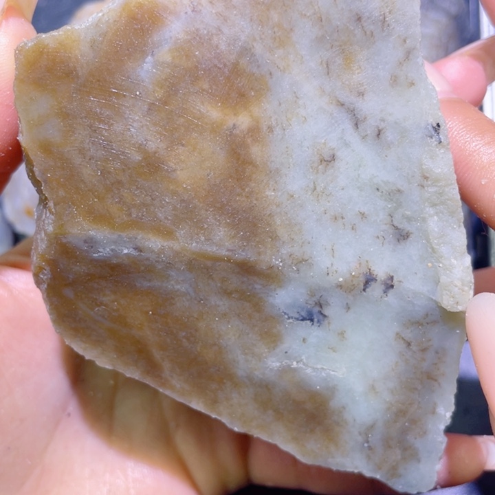 和田玉未镶嵌珠宝半成品