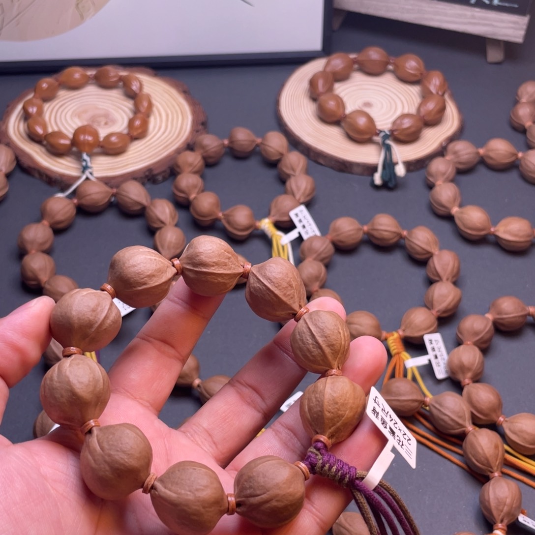 9***9手串橄榄核梅林铁核三花鲨鱼背原皮素串22×24尺寸