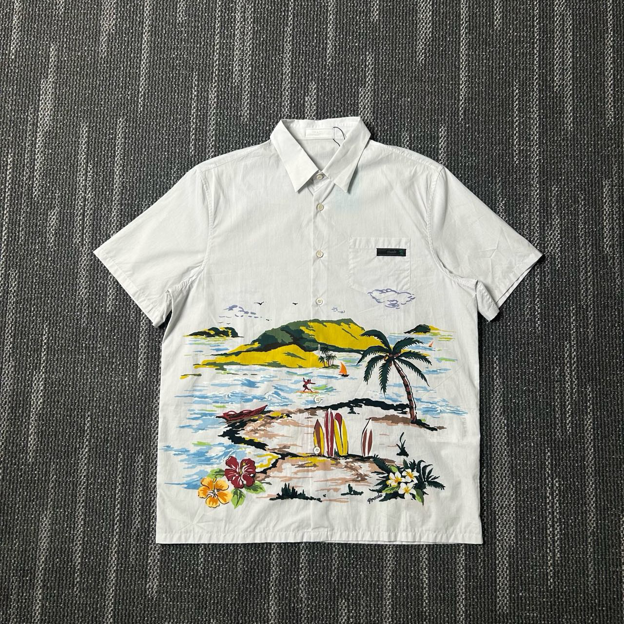 99新 Prada/普拉达 海岛风情休闲短袖衬衫/尺码41