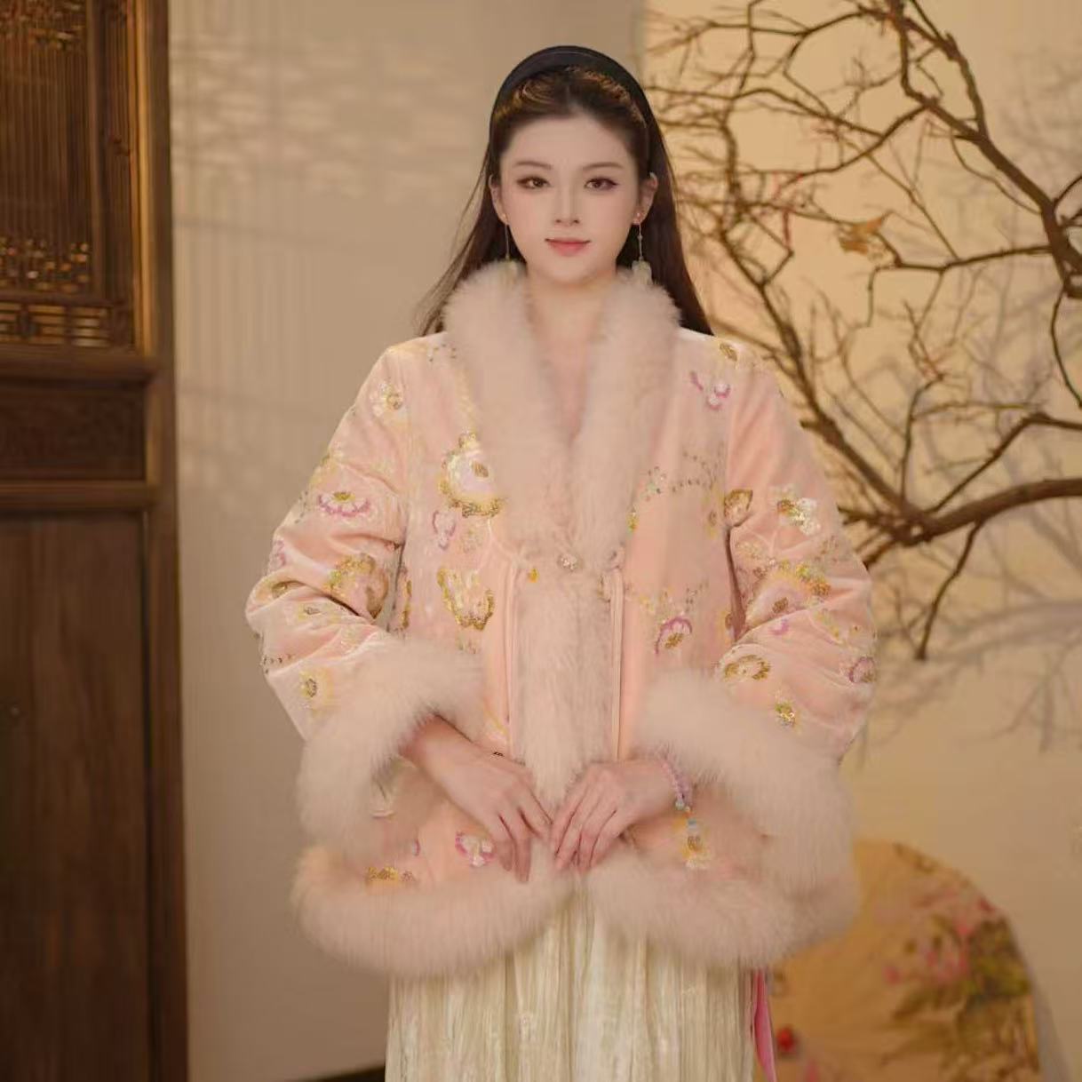 落花微雨|新中式冬刺绣加厚保暖外套2025D6661媛媛蒂莎仓