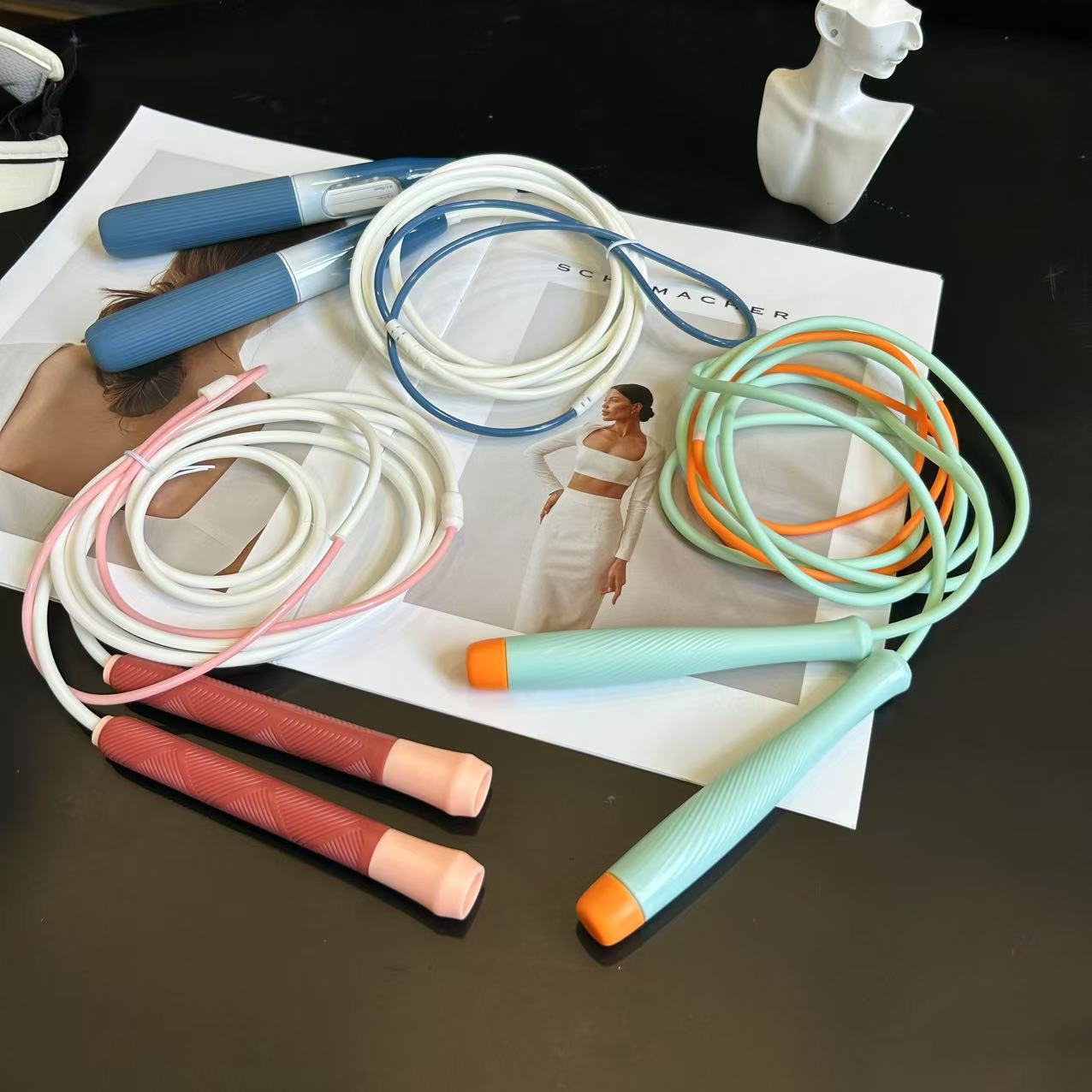 (款式安排着来）儿童学生用跳绳初学者可调节跳绳H6732