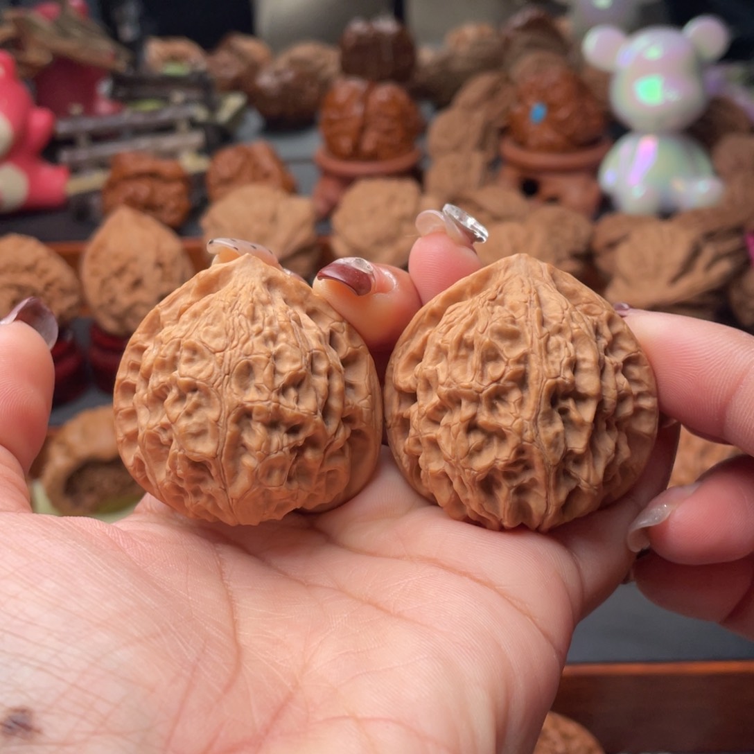 【闪购商品】文玩核桃把件金牛41