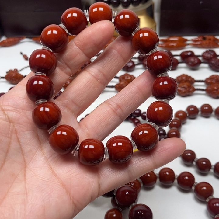 东***橄榄核吊坠橄榄核