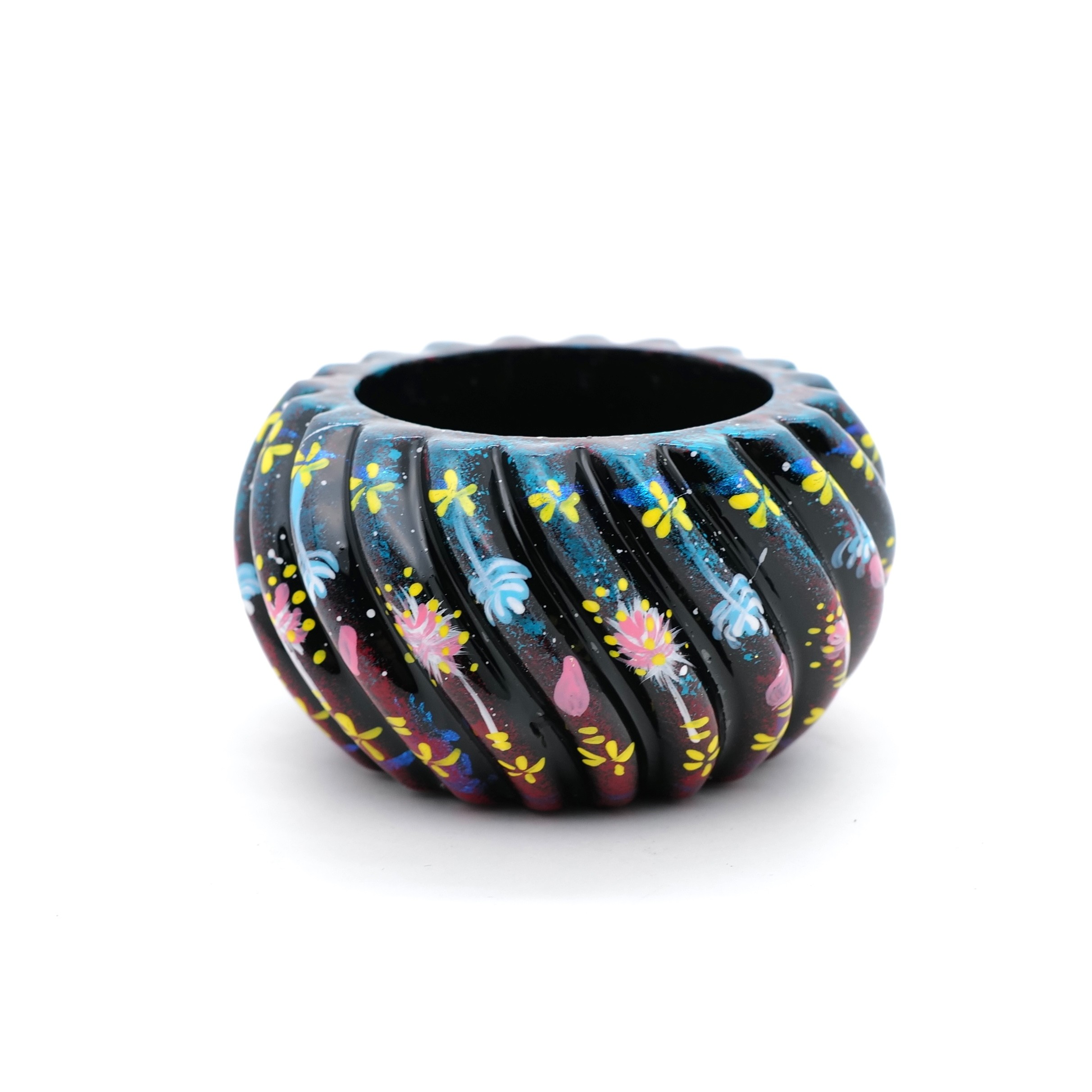 PM 王甜心工作室《花盆》石膏作品，仅一件（非王甜心本人绘画）