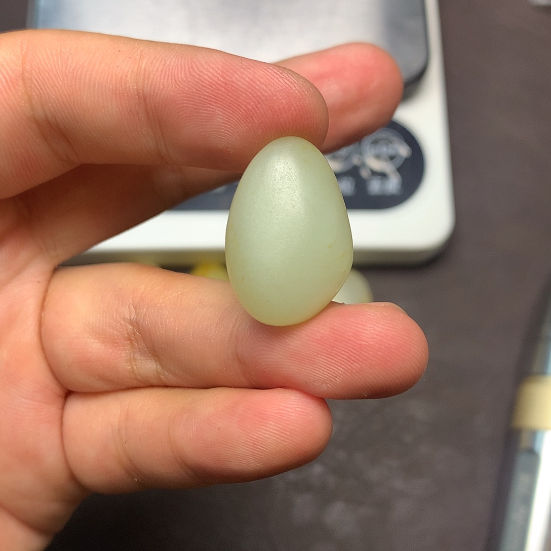 和田玉（糖玉）未镶嵌挂件