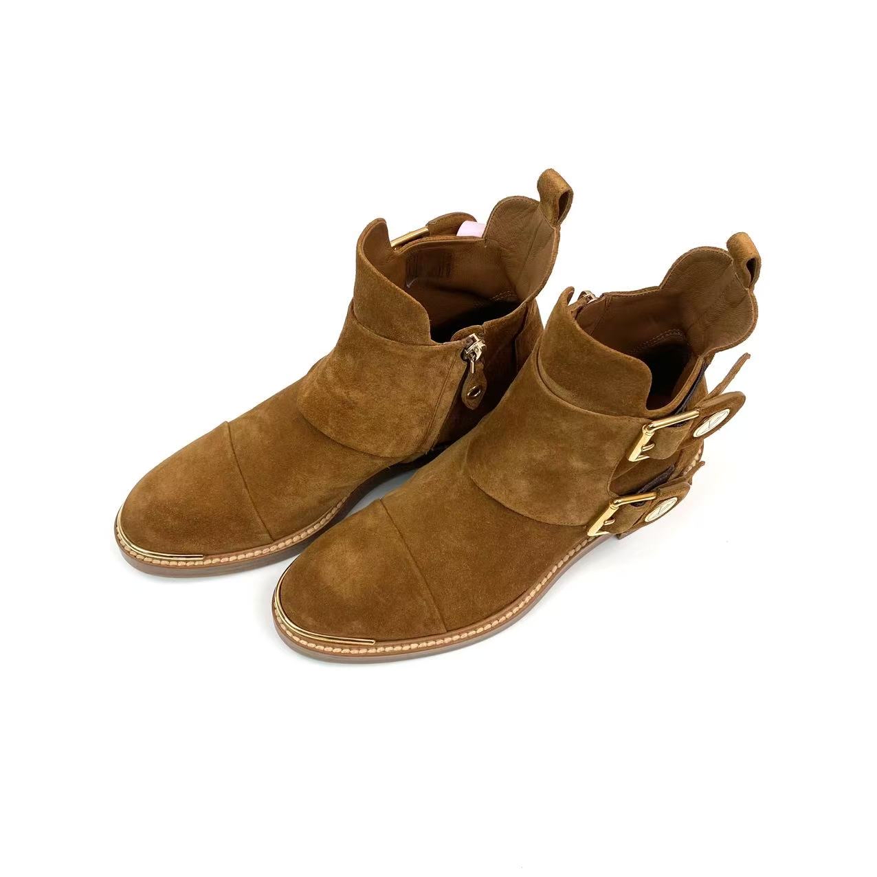 95新 LouisVuitton/路易威登  yy707 棕黄金扣短靴 35.5码 