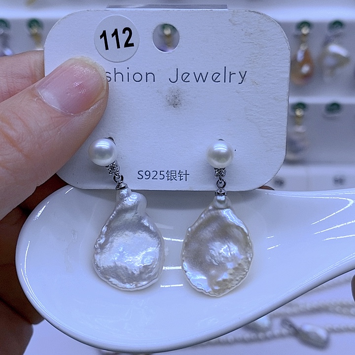 颈饰未镶嵌淡水珍珠