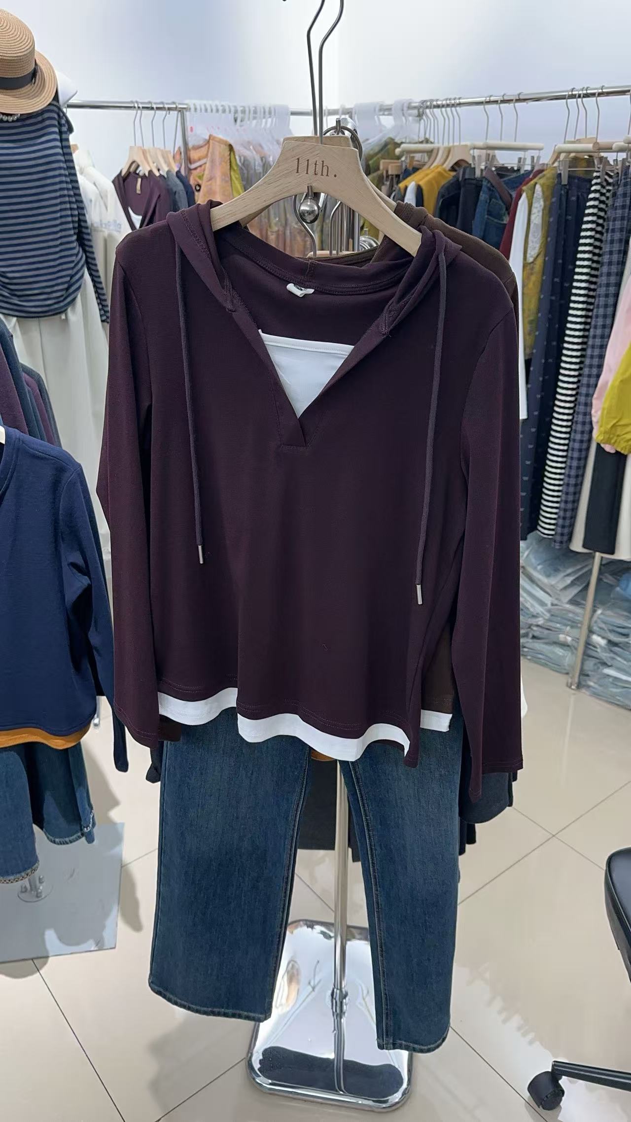 实体店直播：时尚百搭洋气显瘦显高秋款帽衫T（帽衫假两件）
