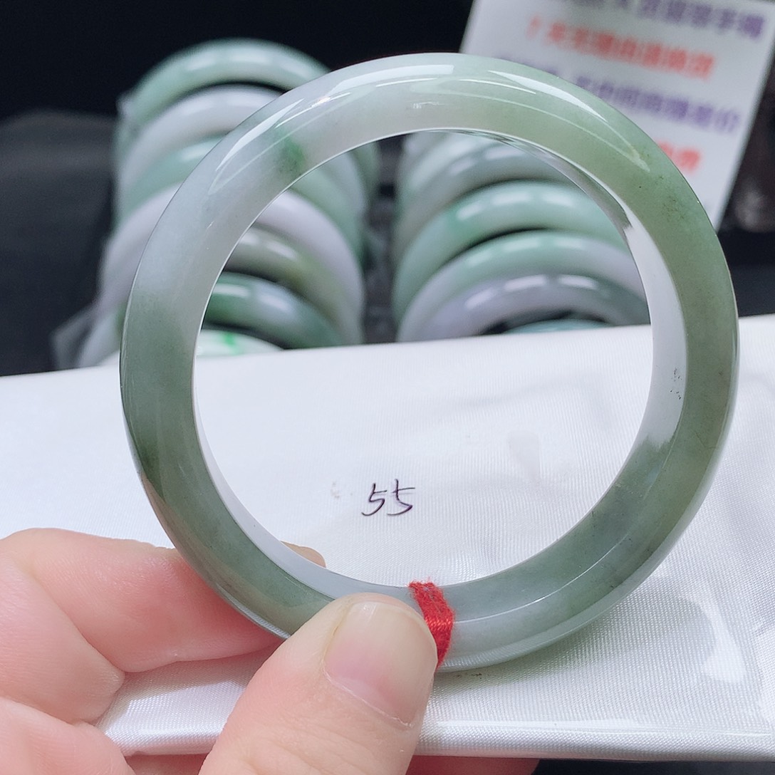 翡翠未镶嵌手镯73