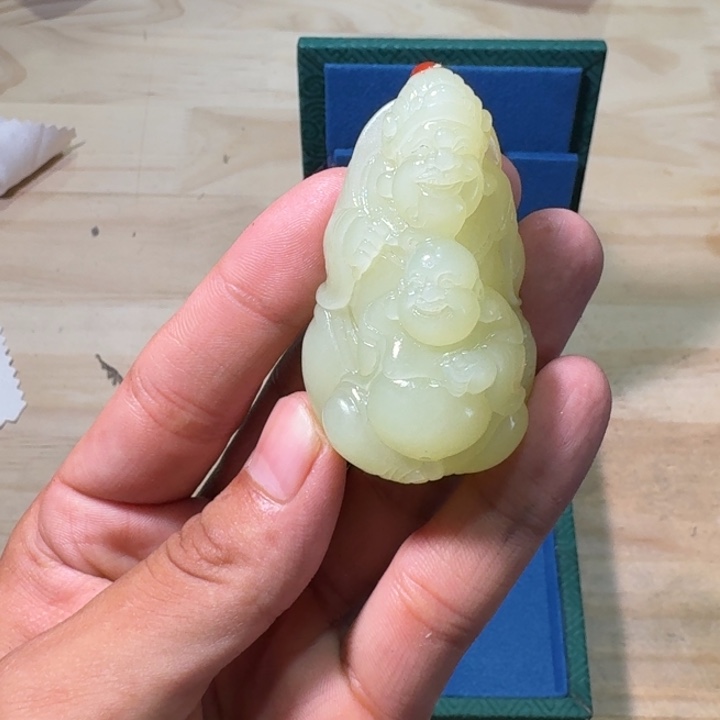 和田玉（糖玉）未镶嵌挂件