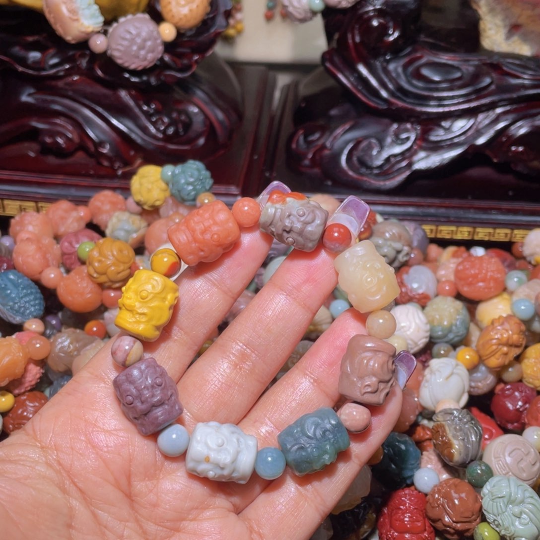 石英质玉手链未镶嵌