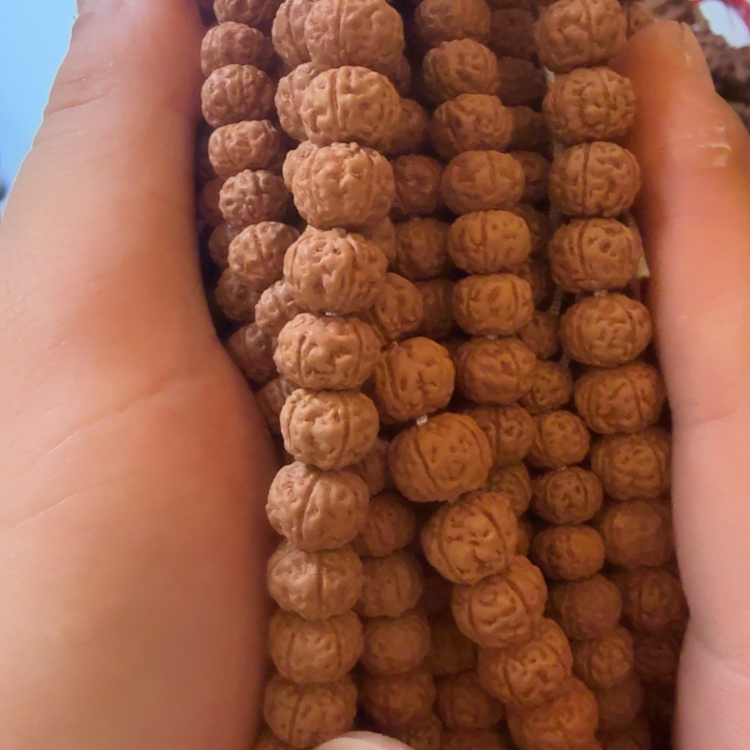 爱***子吊坠金刚菩提勿里达纯血老树王手持