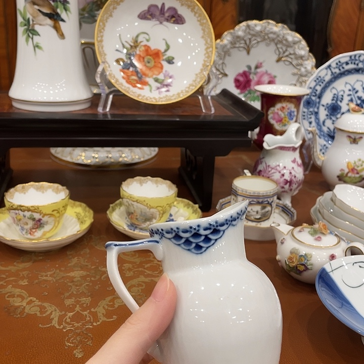 摆件中古哥哈奶罐