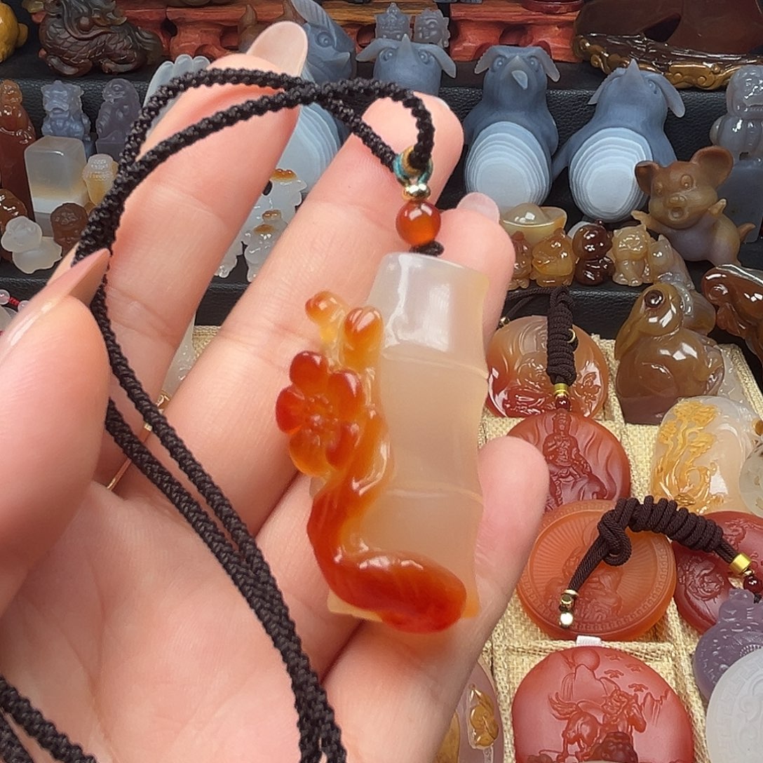 玛瑙/玉髓未镶嵌颈饰