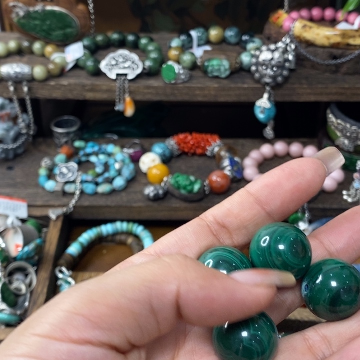 南红玛瑙手链未镶嵌