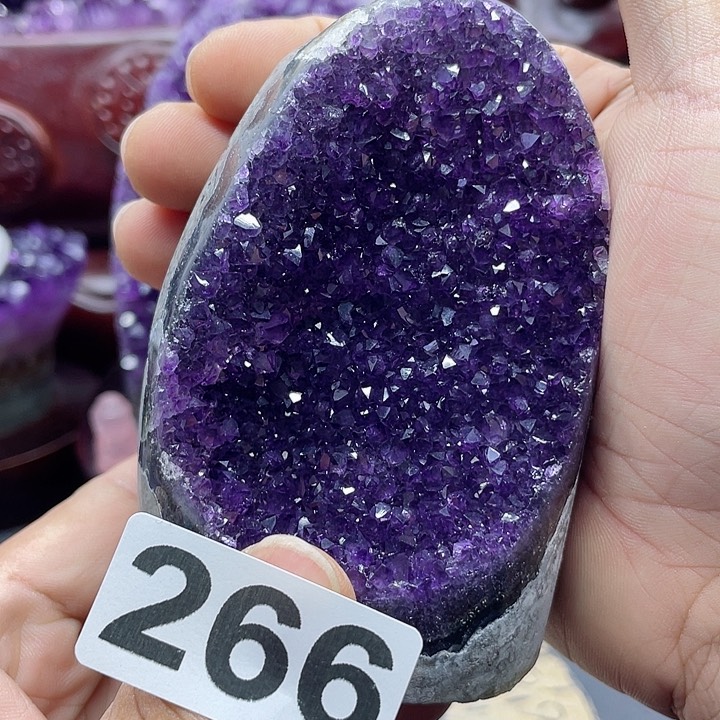 水晶大型摆件（非配饰）未镶嵌