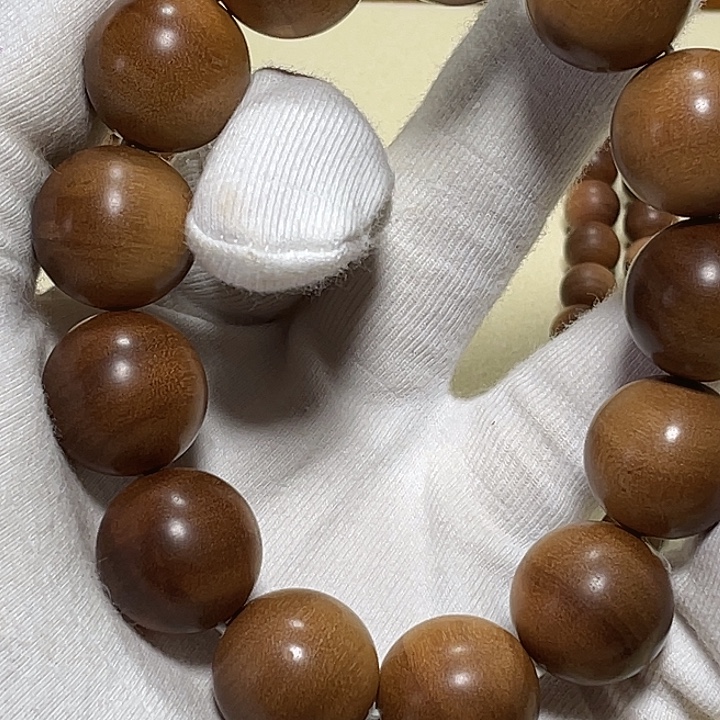 爱***老山檀横纹黑肉1.8手串