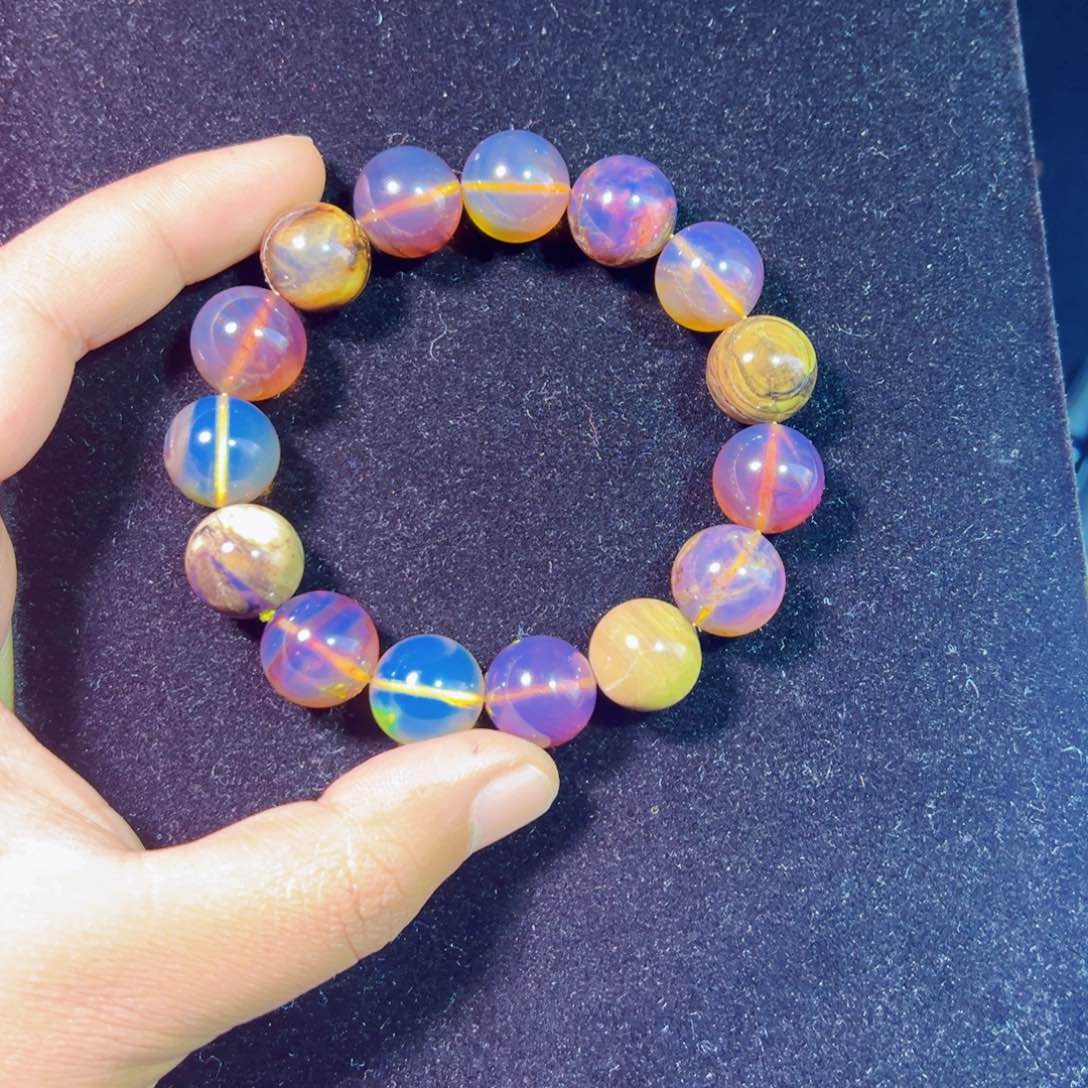 琥珀裸石未镶嵌琥珀