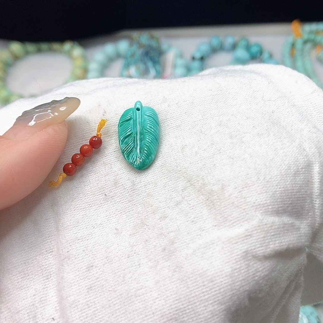 南红玛瑙未镶嵌珠宝奇石